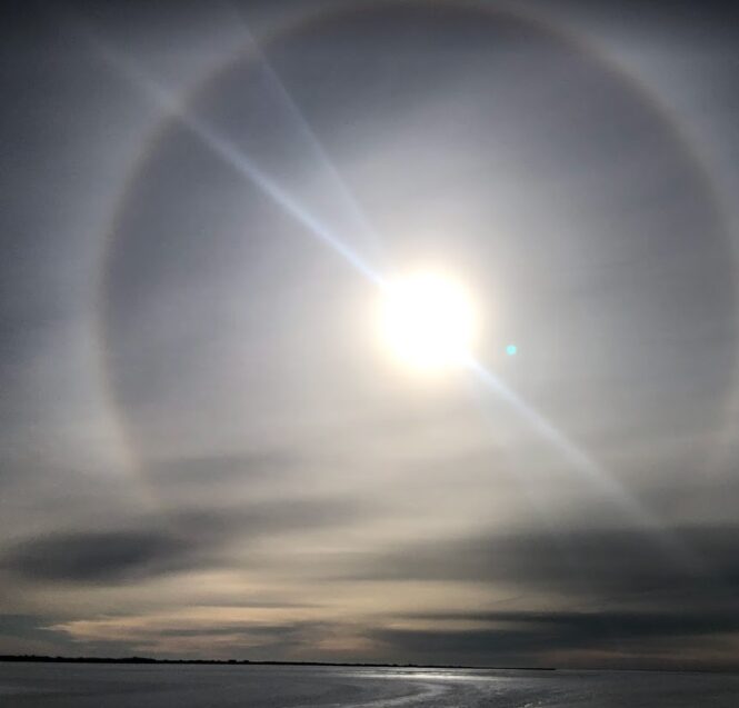 Halo boven het IJsselmeer